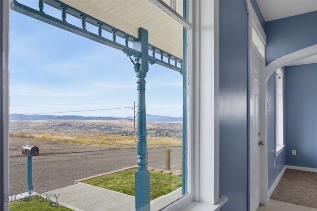 141 W Pacific Street, Butte, MT 59701