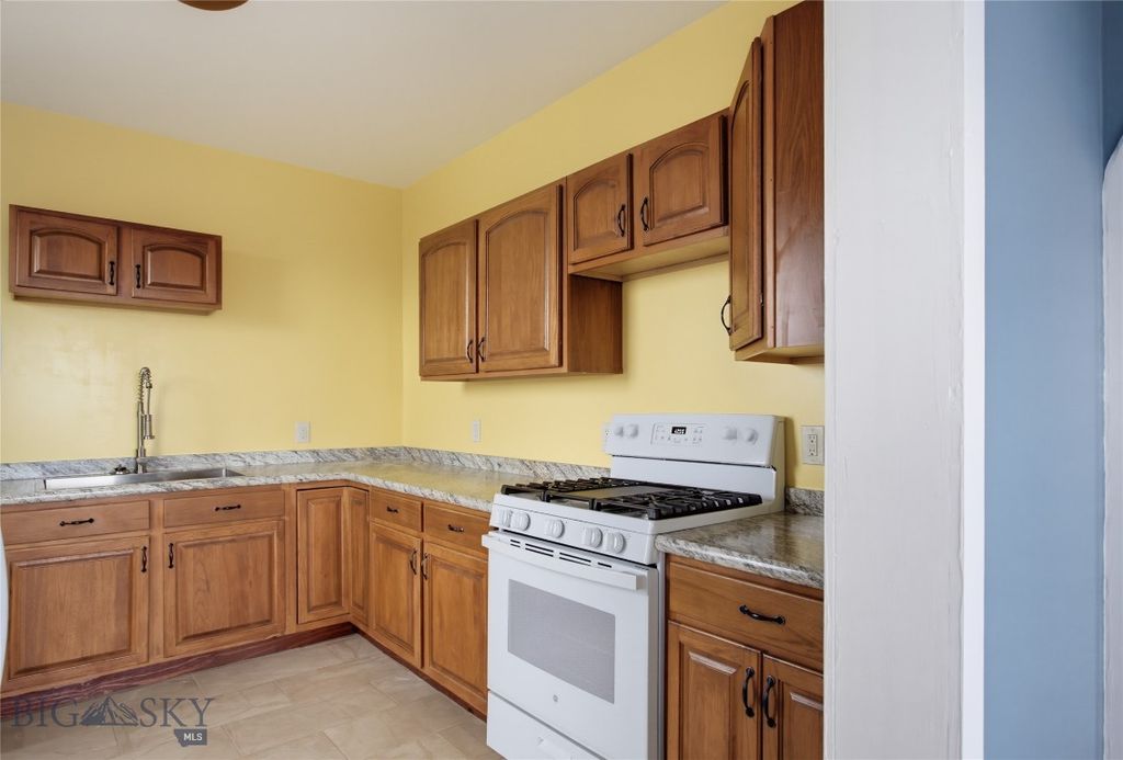 141 W Pacific Street, Butte, MT 59701 — photo 4
