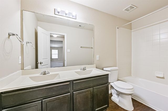 13906 Cypress Meadows Drive, Houston, TX 77047