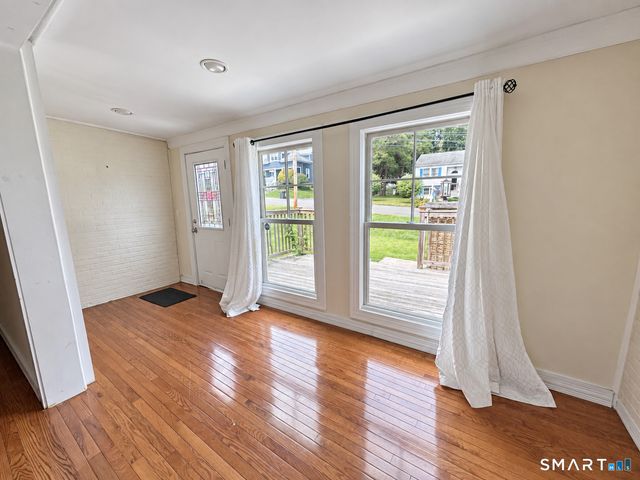 112 Ochsner Place, Bridgeport, CT 06606