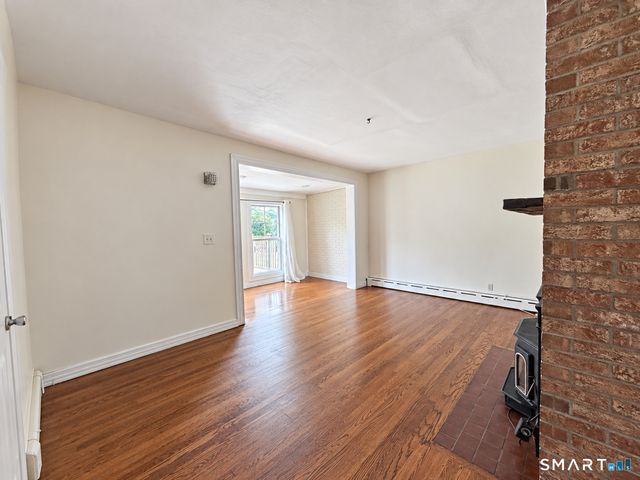112 Ochsner Place, Bridgeport, CT 06606