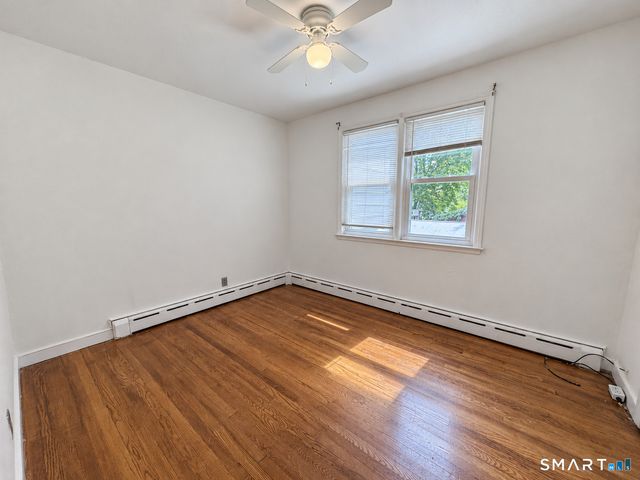 112 Ochsner Place, Bridgeport, CT 06606