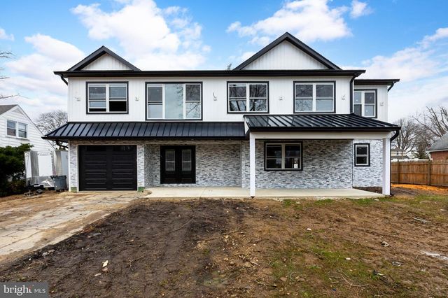 310 LEWIS RD, Broomall, PA 19008