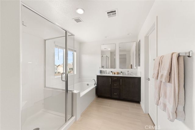 15623 Kings Peak Drive, Fontana, CA 92336