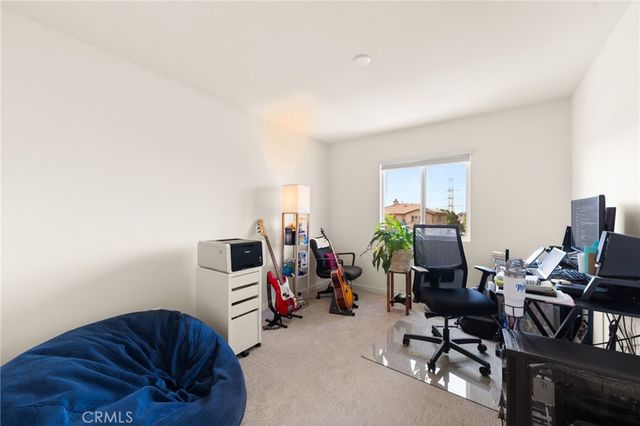15623 Kings Peak Drive, Fontana, CA 92336