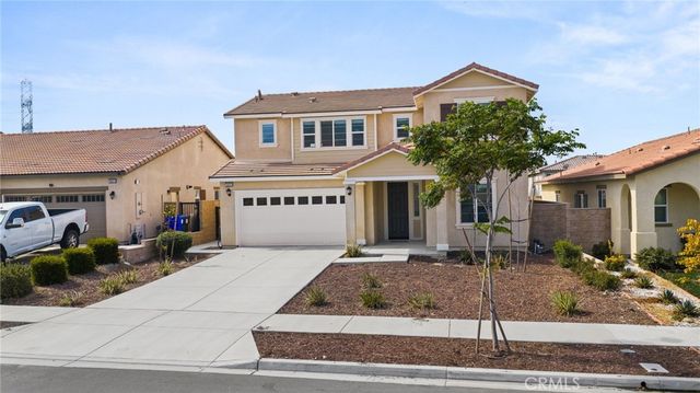 15623 Kings Peak Drive, Fontana, CA 92336