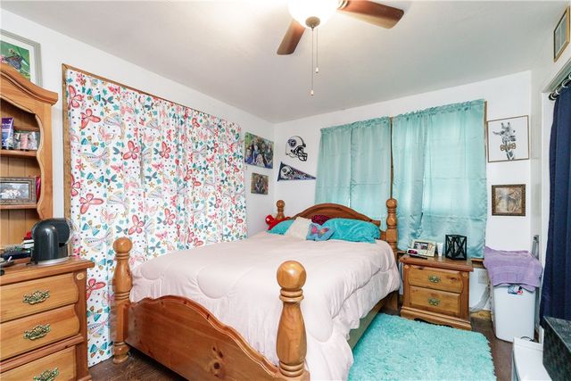 304 E RICHARD GARCIA St, Driscoll, TX 78351