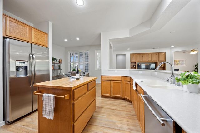 1843 Andover Ln, Lincoln, CA 95648
