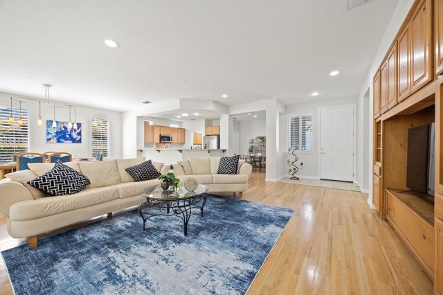 1843 Andover Ln, Lincoln, CA 95648