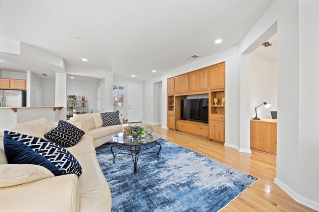 1843 Andover Ln, Lincoln, CA 95648