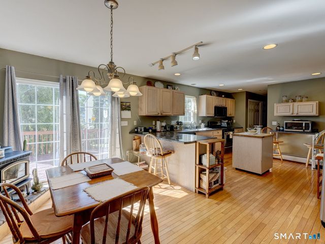 31 Augustyn Court, Torrington, CT 06790