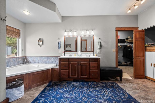 477 W View Road, Cotopaxi, CO 81223