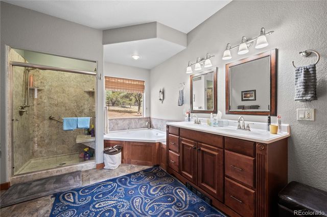 477 W View Road, Cotopaxi, CO 81223