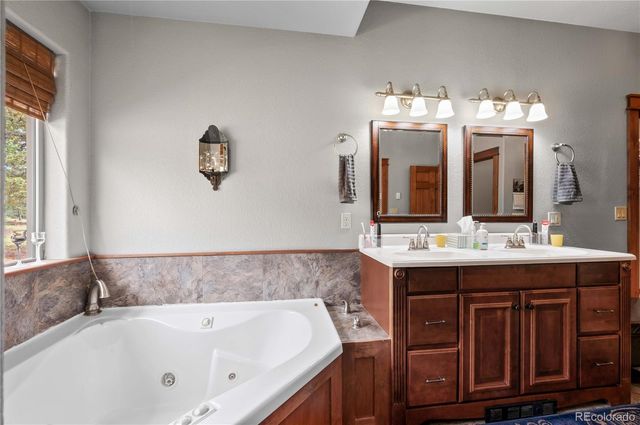 477 W View Road, Cotopaxi, CO 81223