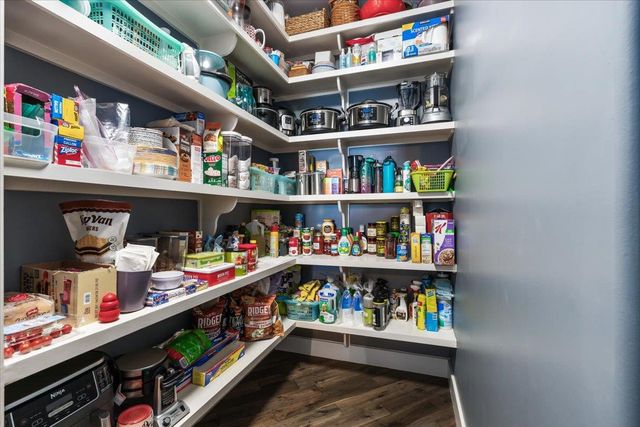 1604 Watercliffe DR, Lago Vista, TX 78645