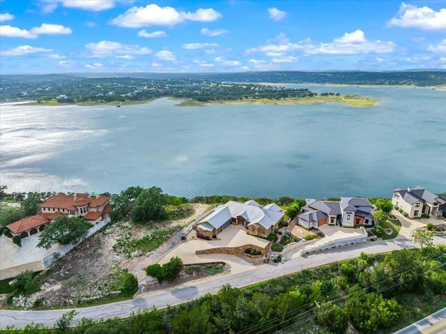 1604 Watercliffe DR, Lago Vista, TX 78645