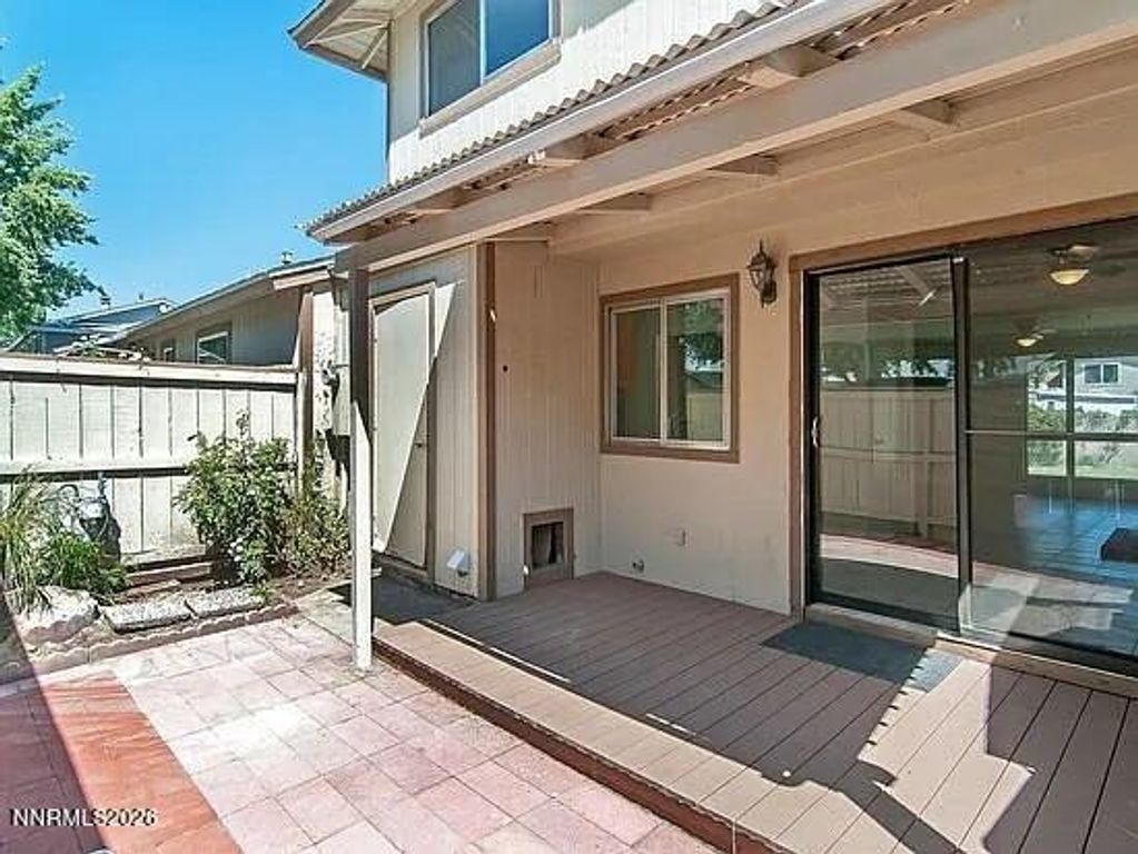 860 Cherry Tree Drive 2, Sparks, NV 89434