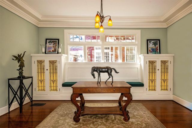 1306 Elizabeth Boulevard, Fort Worth, TX 76110