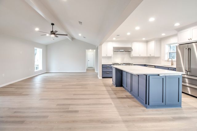 3700 Moseley Road, Cross Roads, TX 76227