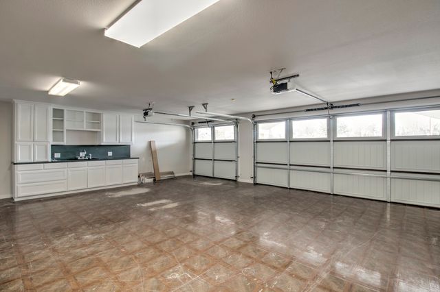 3700 Moseley Road, Cross Roads, TX 76227
