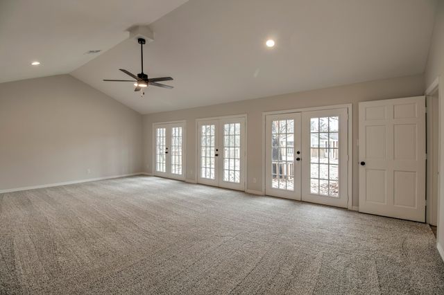 3700 Moseley Road, Cross Roads, TX 76227