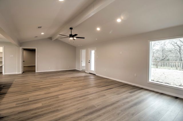 3700 Moseley Road, Cross Roads, TX 76227