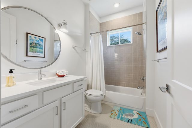 66 Ridgeway Rd, St Augustine, FL 32080