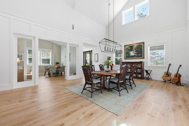 66 Ridgeway Rd, St Augustine, FL 32080