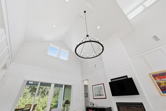 66 Ridgeway Rd, St Augustine, FL 32080