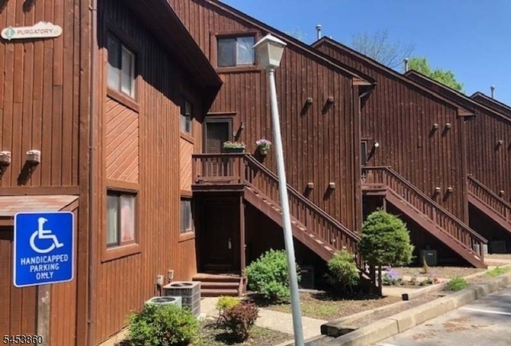 1 Purgatory Ct Unit 5 5, Vernon Twp., NJ 07462 — exterior