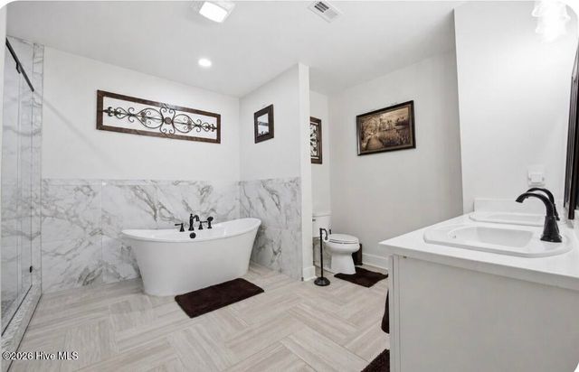 139 Bridgewater Drive S, Bath, NC 27808