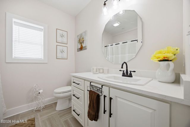 139 Bridgewater Drive S, Bath, NC 27808
