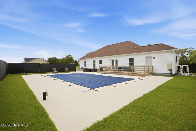 139 Bridgewater Drive S, Bath, NC 27808