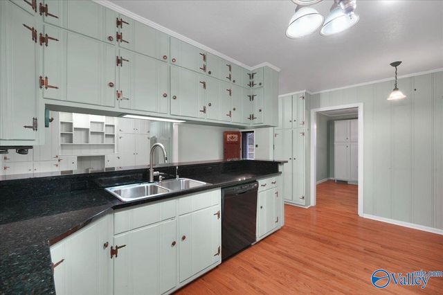 2383 Old Gurley Pike, New Hope, AL 35760