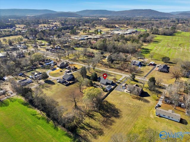 2383 Old Gurley Pike, New Hope, AL 35760