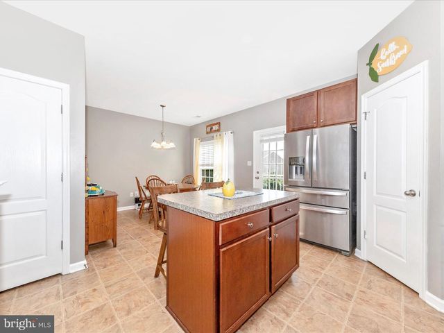 16 COMPOUND, Martinsburg, WV 25403