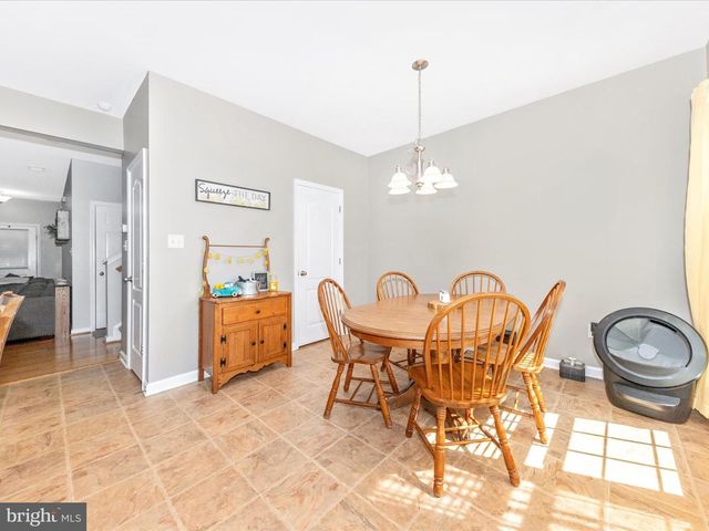 16 COMPOUND, Martinsburg, WV 25403