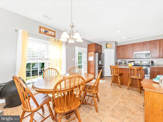 16 COMPOUND, Martinsburg, WV 25403