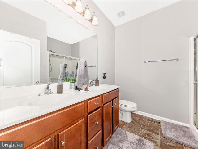 16 COMPOUND, Martinsburg, WV 25403