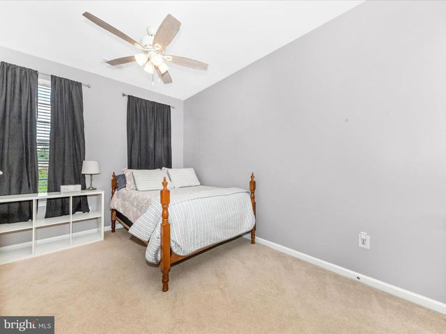 16 COMPOUND, Martinsburg, WV 25403