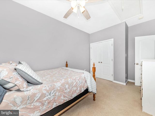 16 COMPOUND, Martinsburg, WV 25403