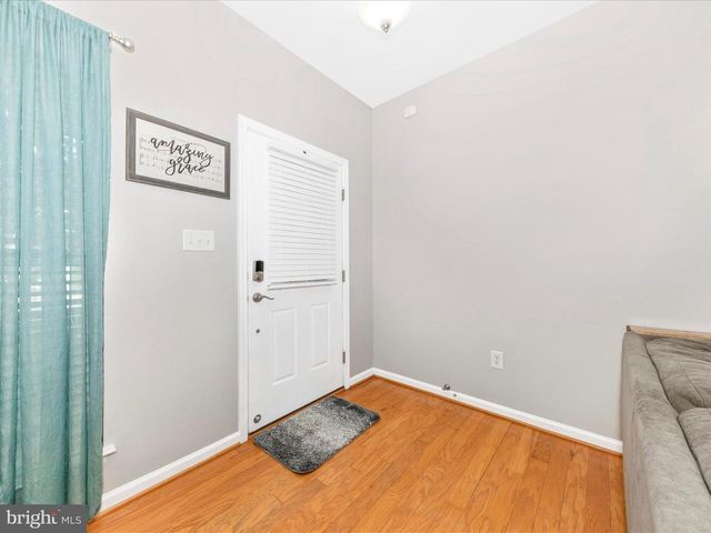 16 COMPOUND, Martinsburg, WV 25403