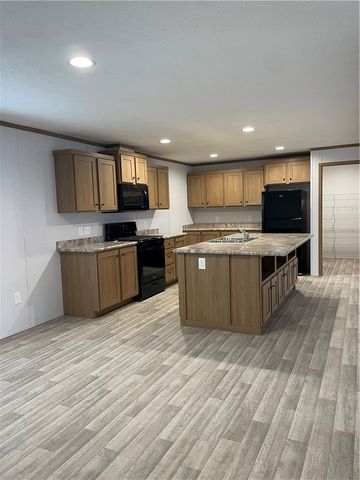 1340 Hilltop Drive, Robinson Twp, PA 15019