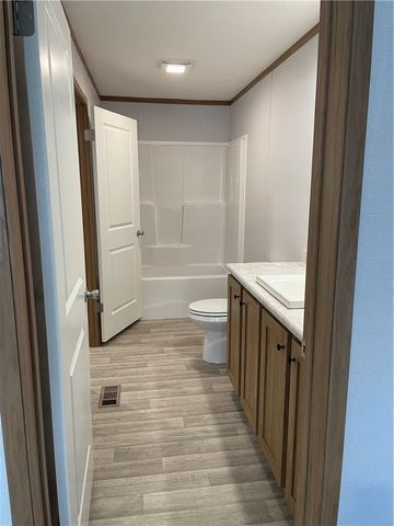 1340 Hilltop Drive, Robinson Twp, PA 15019