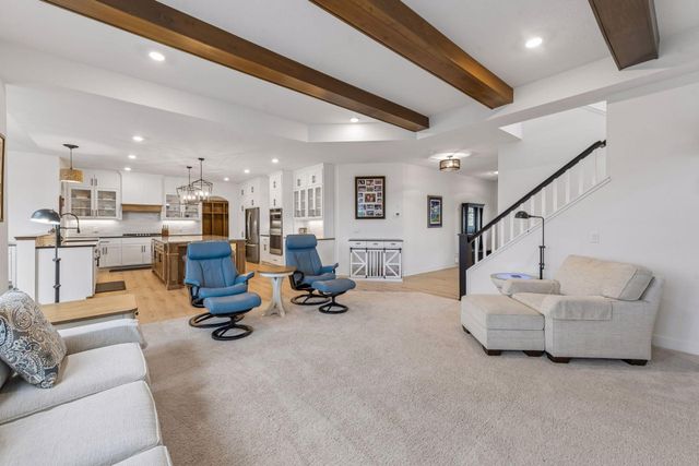 17628 Jett Circle, Prior Lake, MN 55372