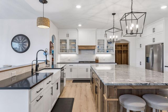 17628 Jett Circle, Prior Lake, MN 55372