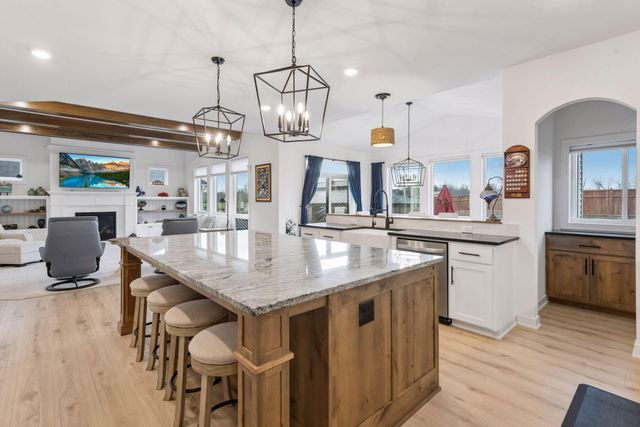 17628 Jett Circle, Prior Lake, MN 55372