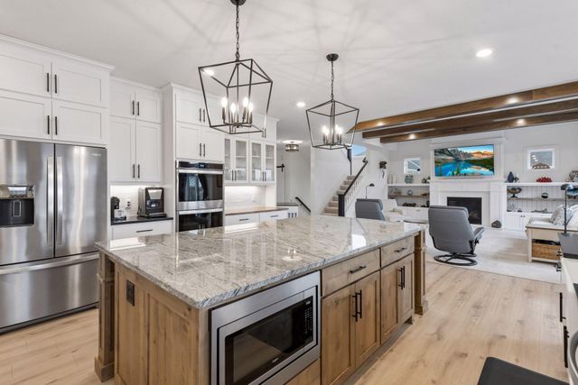 17628 Jett Circle, Prior Lake, MN 55372