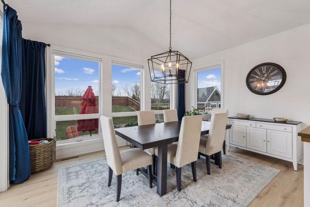 17628 Jett Circle, Prior Lake, MN 55372