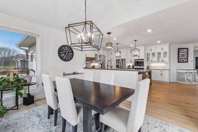 17628 Jett Circle, Prior Lake, MN 55372